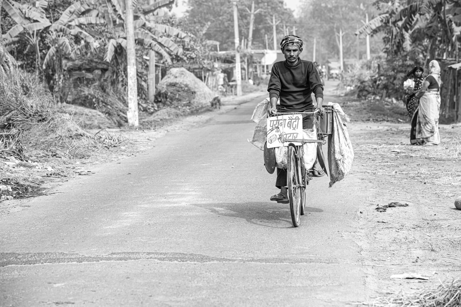 The last riding morning, through villages